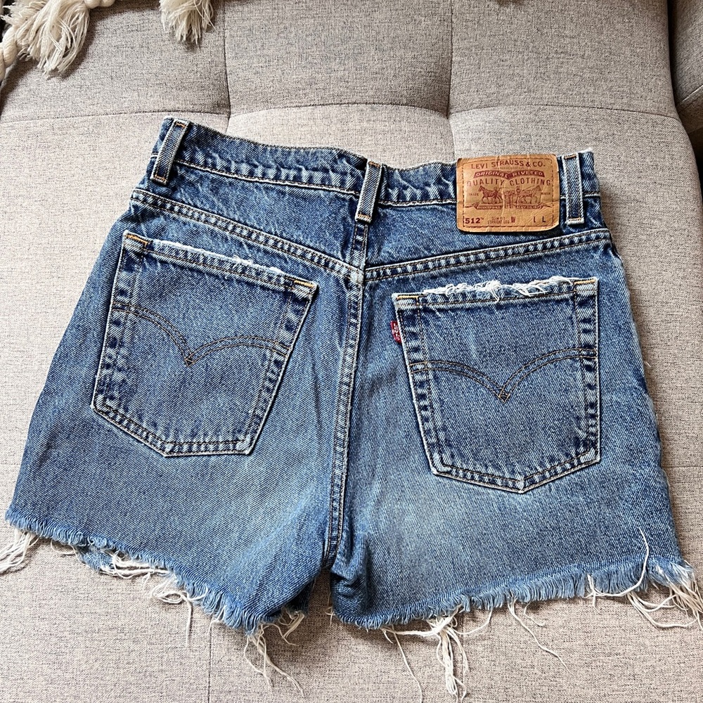 Levi’s 512’s Shredded High Waist Raw Hem Denim Shorts 28”